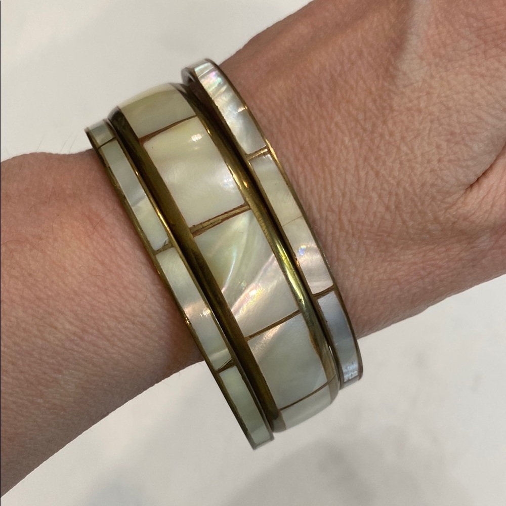 Bundle of 3 Mother of Pearl Bangle